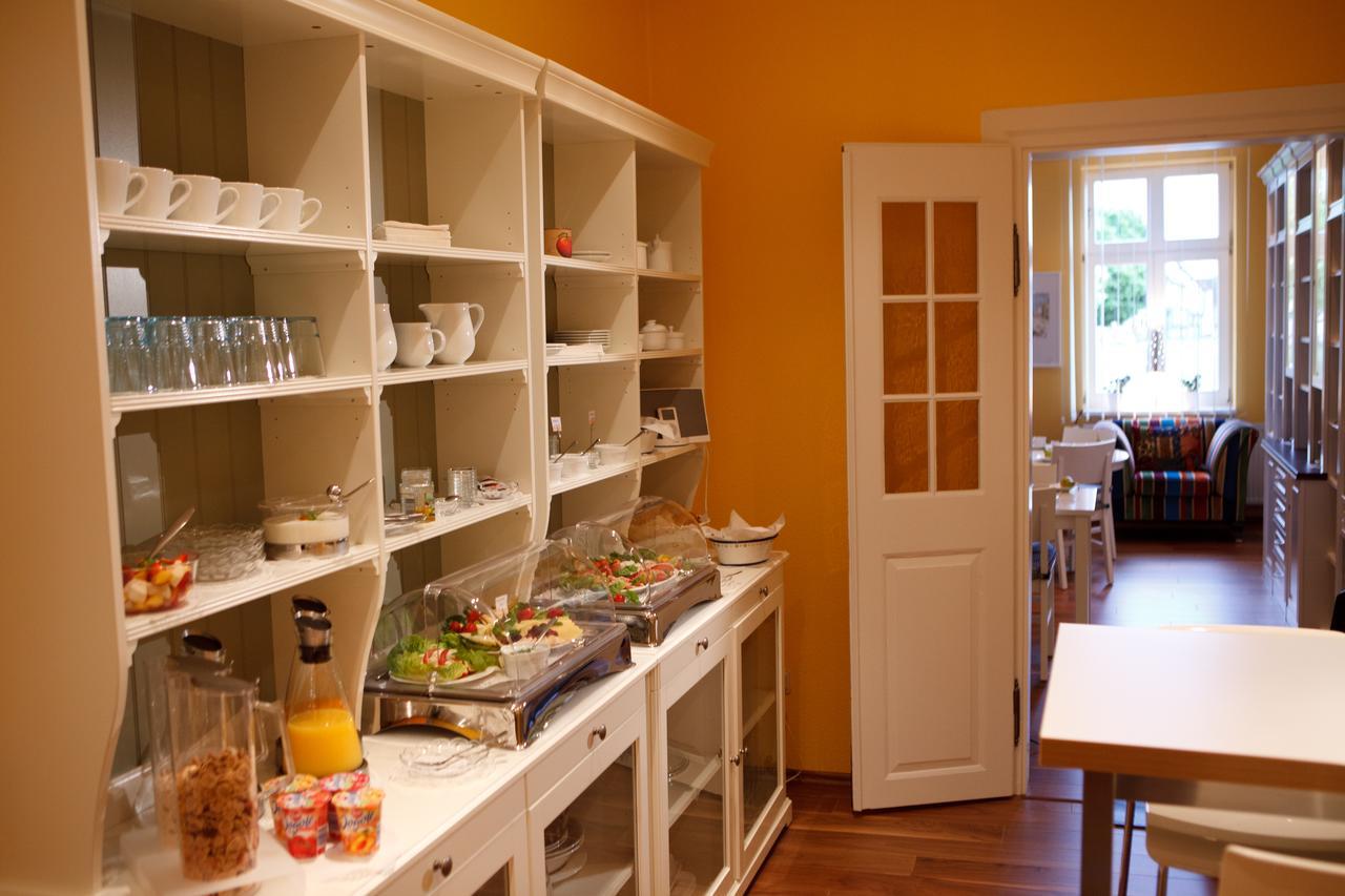 Landhotel Zum Pottkuchen Kalbe エクステリア 写真